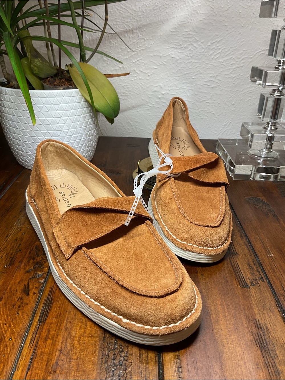 BRIOSO Men’s Suede Slip-On Loafers in Cognac